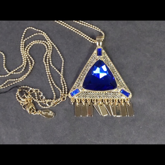 👯♀️Host Pick⚡️Kenzie FaLaLa TrianglePendant Neklace-flawed - Picture 5 of 7